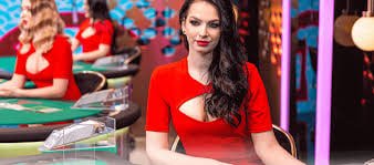 Antarmuka permainan Joker Gaming di keju slot dengan pilihan meja dan limit taruhan